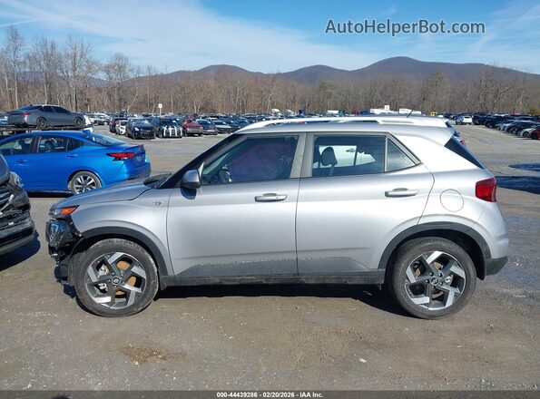 KMHRC8A35TU429665 2026 HYUNDAI VENUE Серебряный 