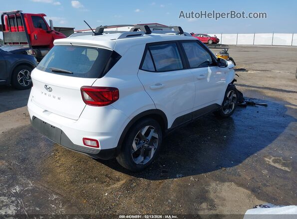 KMHRC8A36PU218772 2023 HYUNDAI VENUE White 