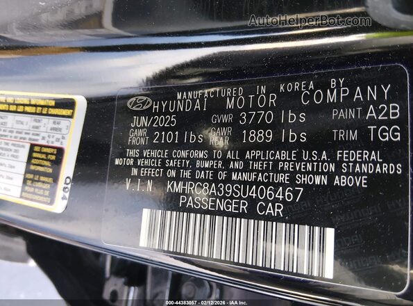 KMHRC8A39SU406467 2025 HYUNDAI VENUE Black Engine compartment view