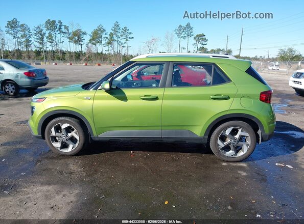 KMHRC8A3XMU075157 2021 HYUNDAI VENUE Green 