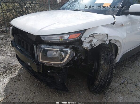 KMHRC8A3XMU077006 2021 HYUNDAI VENUE White Widok z przodu