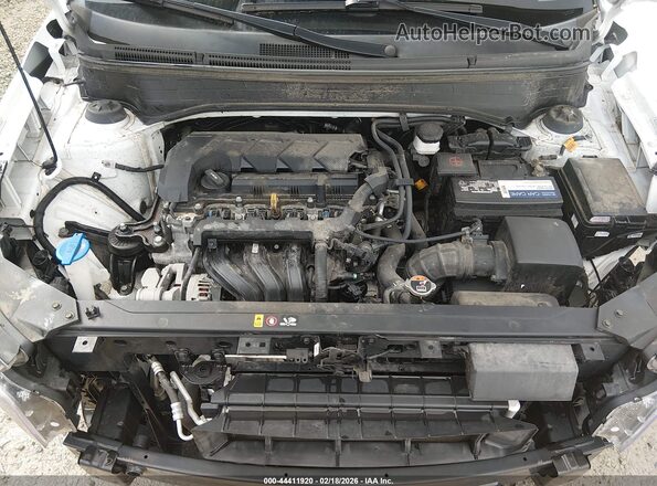 KMHRC8A3XMU077006 2021 HYUNDAI VENUE White Widok z tyłu