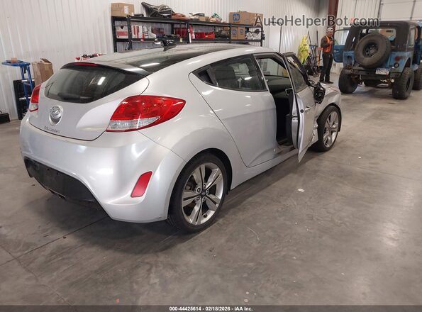 KMHTC6ADXHU317440 2017 HYUNDAI VELOSTER Silver Rear right