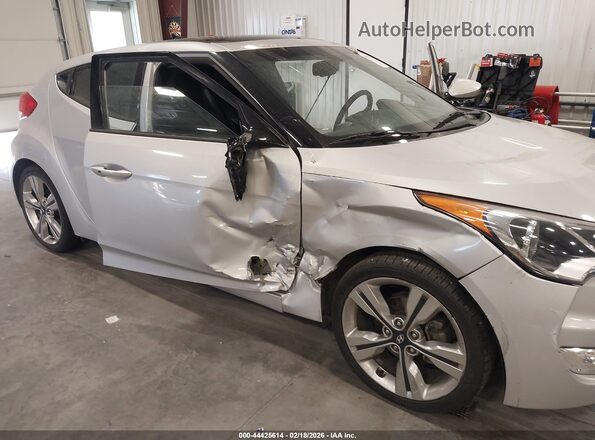 KMHTC6ADXHU317440 2017 HYUNDAI VELOSTER Silver Front view
