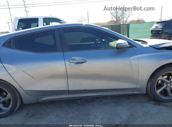 KMHTG6AF8KU017375 2019 HYUNDAI VELOSTER Gray Widok wnętrza z tyłu