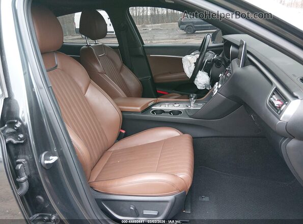 KMTG34LA8LU059488 2020 GENESIS G70 Gray Front interior view