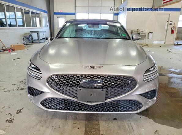 KMTG34SC2RU136674 2024 GENESIS G70 Silver Widok z przodu
