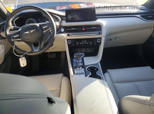 KMTG34SC2RU140207 2024 GENESIS G70 Two Tone Widok deski rozdzielczej