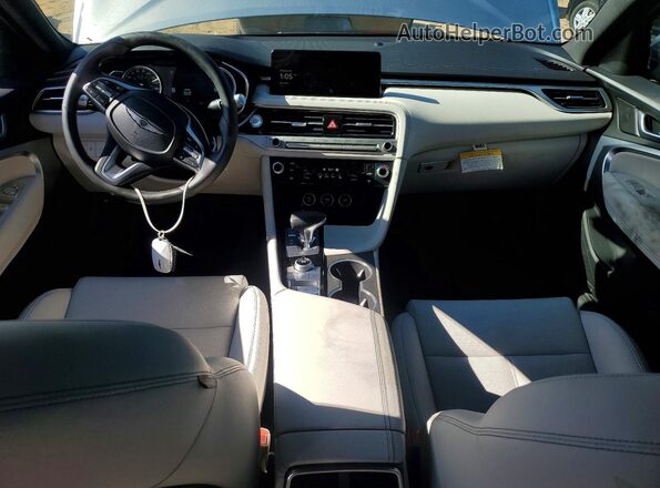 KMTG34SC4SU147701 2025 GENESIS G70 Silver 