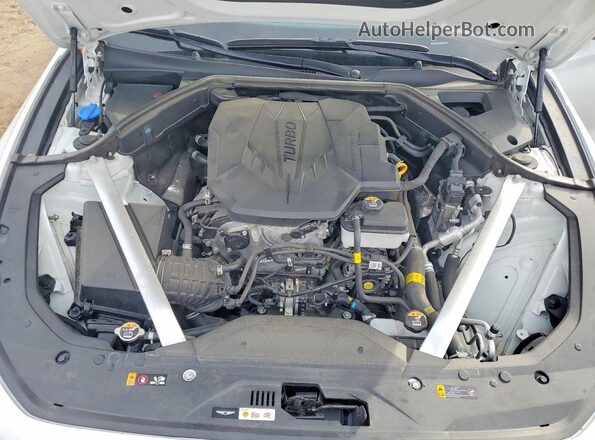 KMTG34SC5RU137012 2024 GENESIS G70 Белый Вид задней части салона