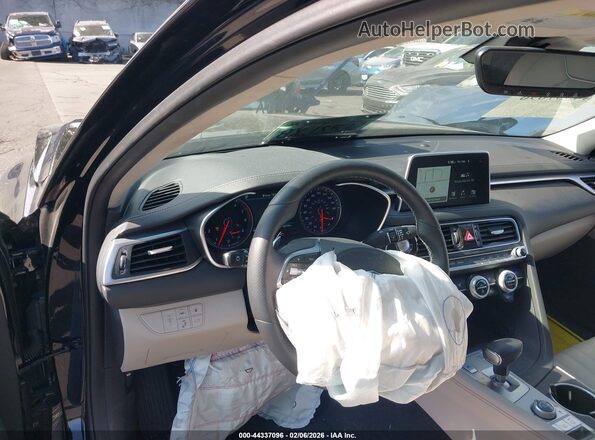 KMTG44LA2MU067052 2021 GENESIS G70 Black 