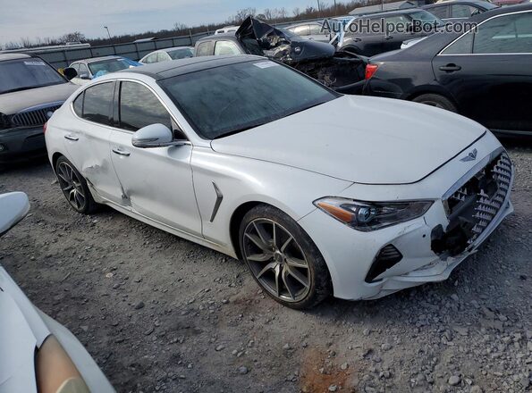KMTG44LA8MU074698 2021 GENESIS G70 White 