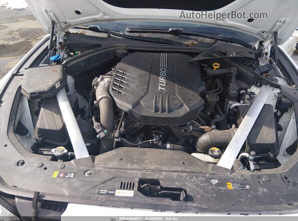 KMTG74LEXLU055871 2020 GENESIS G70 White Вид ззаду