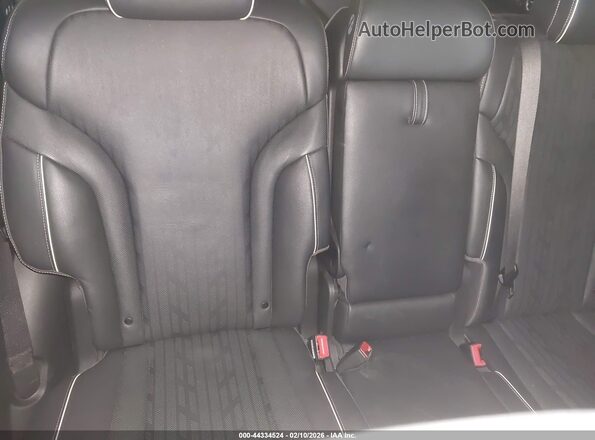 KMUHCESC7MU067995 2021 GENESIS GV80 White VIN sticker view