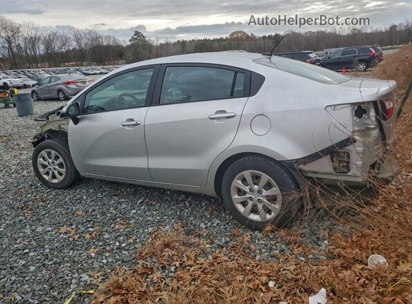 KNADM4A32G6646148 2016 KIA RIO Серебряный Задняя левая четверть