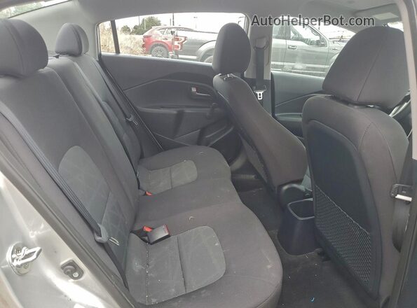 KNADM4A32G6646148 2016 KIA RIO Серебряный Вид задних сидений