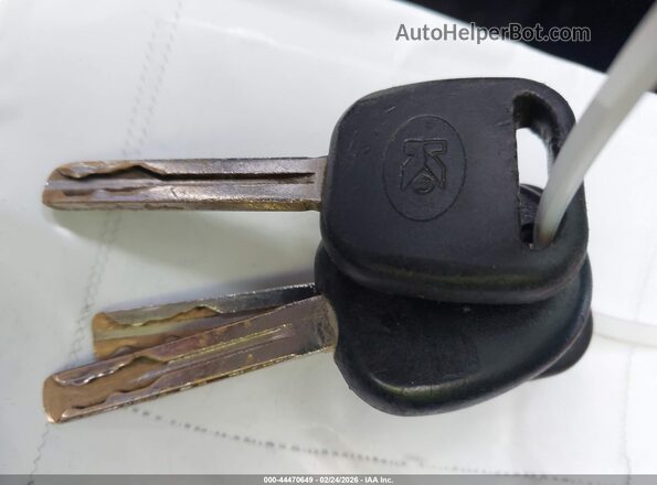 KNADM4A32G6654475 2016 KIA RIO White 