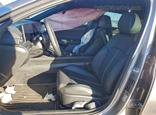 KNAG44J83T5403408 2026 KIA K5 Gray Front interior view