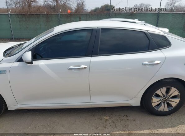 KNAGT4LC3H5008673 2017 KIA OPTIMA HYBRID White Vista interior de 360 grados