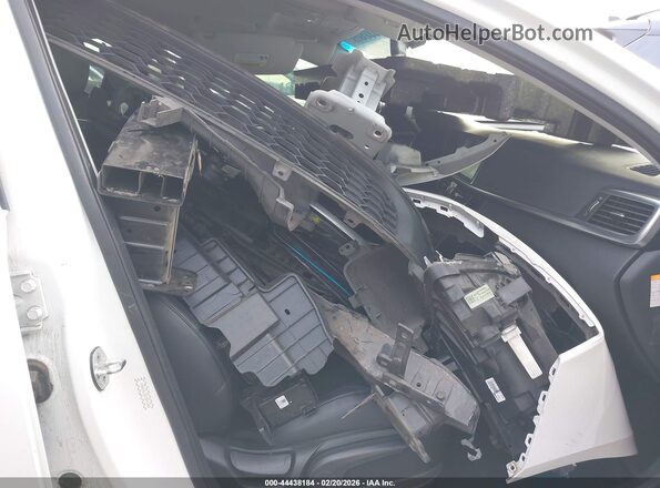 KNAGV4LD8H5011040 2017 KIA OPTIMA PLUG-IN HYBRID White Вид салону спереду