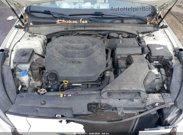 KNALB4J18H5086997 2017 KIA CADENZA White Rear view