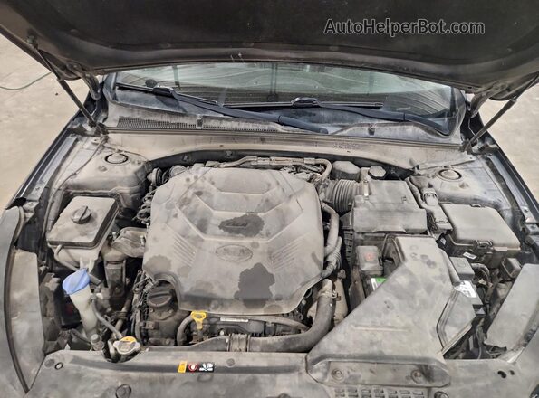 KNALC4J11J5100340 2018 KIA CADENZA Gray Rear interior view