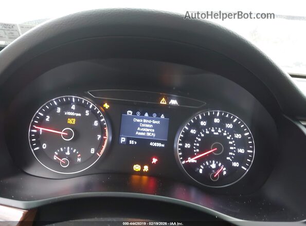 KNALC4J12K5170687 2019 KIA CADENZA Black 