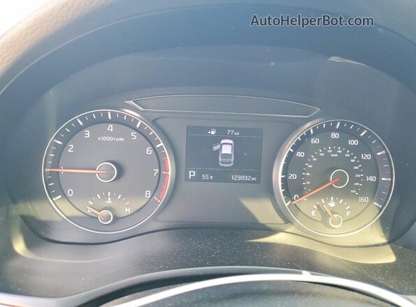 KNALC4J15K5164995 2019 KIA CADENZA Gray Vista del cuadro de instrumentos