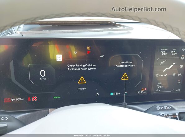 KNDADFS51R6025083 2024 KIA EV9 Silver Vista de los asientos traseros