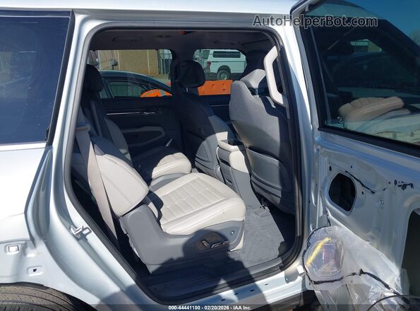 KNDADFS54R6038930 2024 KIA EV9 Gray VIN კოდის სტიკერის ხედი