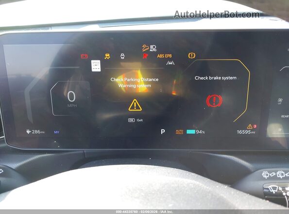KNDAEFS50R6051249 2024 KIA EV9 Gray Vista de los asientos traseros