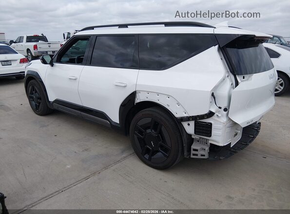 KNDAEFS57R6024839 2024 KIA EV9 White 