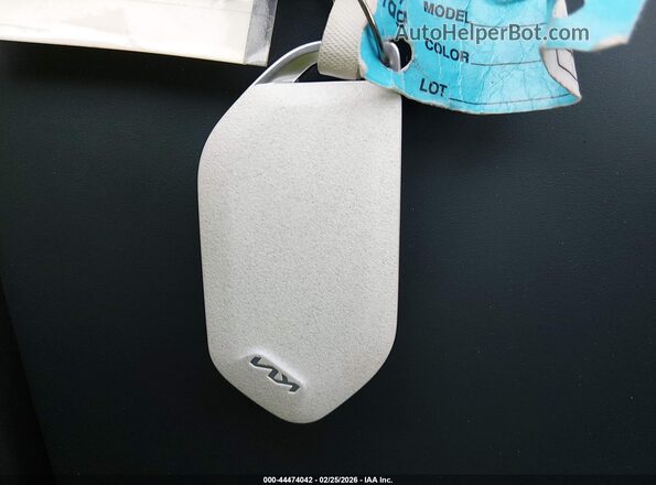 KNDAEFS57R6024839 2024 KIA EV9 White 
