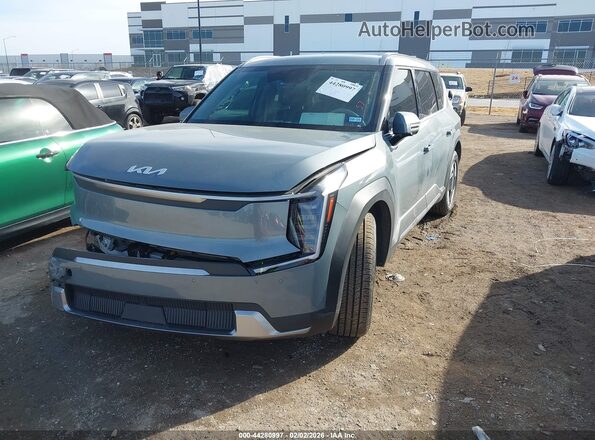 KNDAFFS55R6037165 2024 KIA EV9 Gray Передня ліва чверть