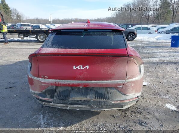 KNDC3DLC1N5037005 2022 KIA EV6 Red 