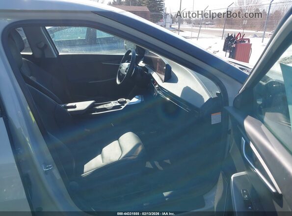KNDC3DLC2P5158564 2023 KIA EV6 Cream 