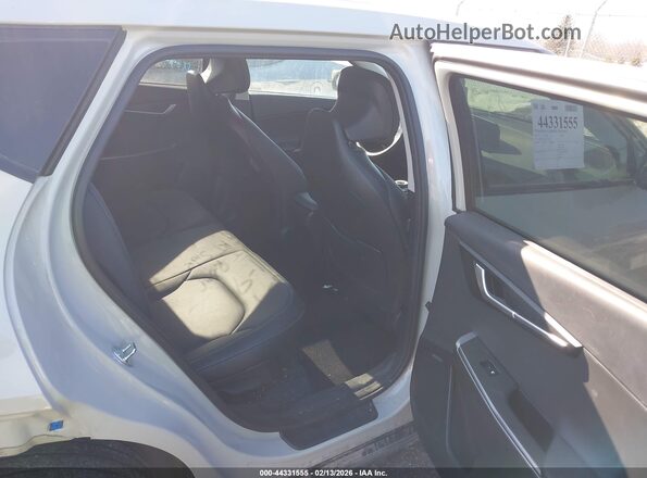 KNDC3DLC2P5158564 2023 KIA EV6 Cream 