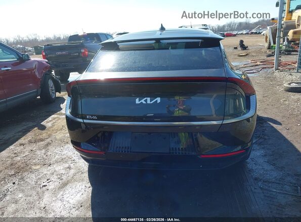 KNDC3DLC5N5088748 2022 KIA EV6 Black 