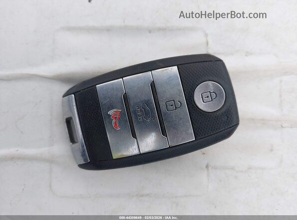 KNDCB3LC3K5331417 2019 KIA NIRO Black 