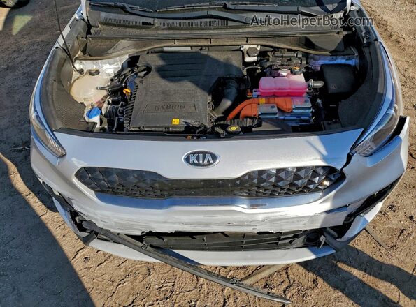 KNDCB3LC8M5486600 2021 KIA NIRO Silver Սալոնի հետևի տեսք