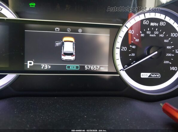 KNDCB3LCXL5359846 2020 KIA NIRO Silver 