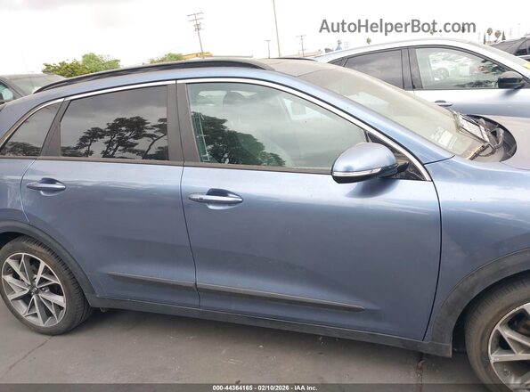 KNDCC3LC6M5483692 2021 KIA NIRO Blue 