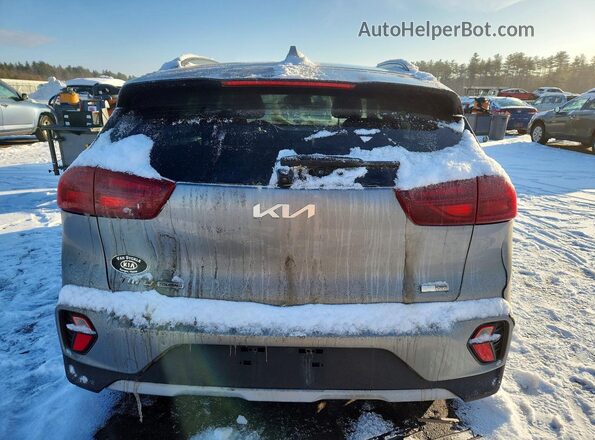 KNDCC3LC9N5502009 2022 KIA NIRO Gray Вид ззаду
