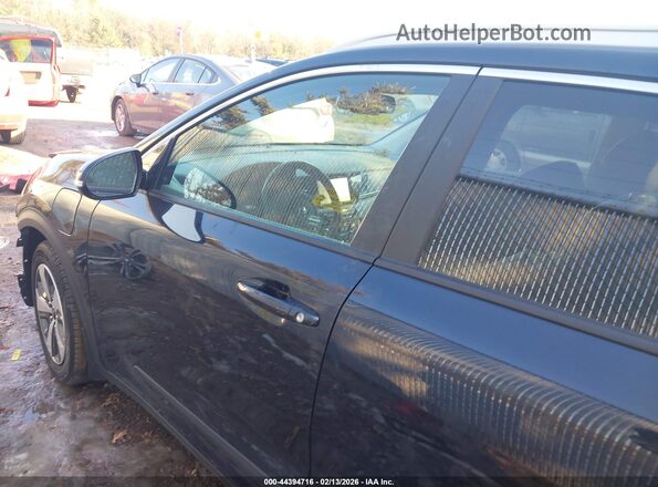 KNDCC3LD2J5186942 2018 KIA NIRO PLUG-IN HYBRID Black 