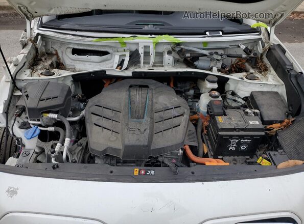 KNDCC3LG3N5159846 2022 KIA NIRO White Widok wnętrza 360 stopni