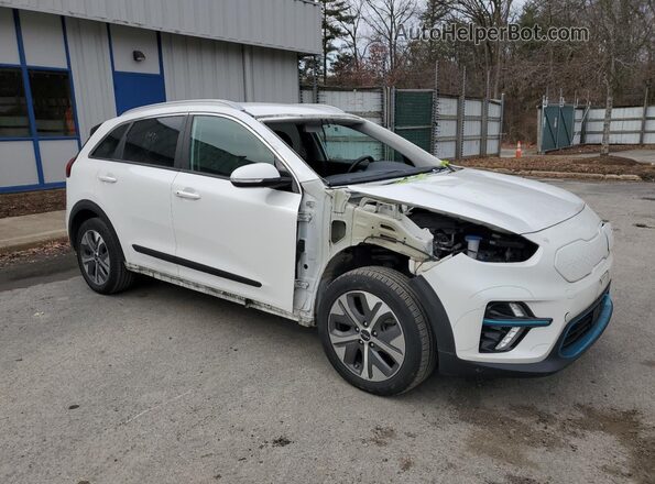KNDCC3LG3N5159846 2022 KIA NIRO White 