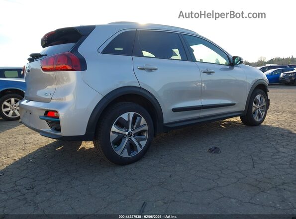 KNDCC3LG9L5062468 2020 KIA NIRO EV Black უკანა მარჯვენა