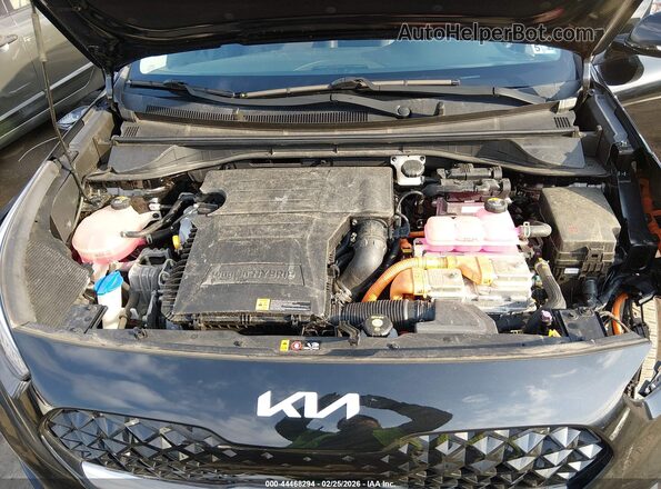 KNDCD3LD8N5547870 2022 KIA NIRO PLUG-IN HYBRID Black Rear view