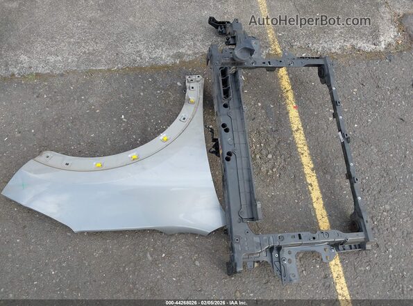 KNDCD3LD9N5531094 2022 KIA NIRO PLUG-IN HYBRID Silver 