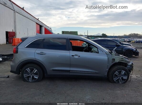 KNDCD3LD9N5531094 2022 KIA NIRO PLUG-IN HYBRID Silver 360 interior view